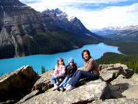 Here' s everyone enjoying the view of Peyto Lake from a spot beyond the crowded lookout.