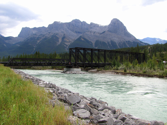 When my Dad and Lynne came out to visit we decided to explore some new areas of Canmore. I thought this train bridge was quite interesting. Ha Ling Peak is above it.