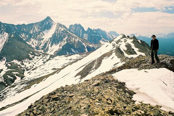 Mount Evan-Thomas, Packenham, and the rest of the Opal Range from the summit of Opal Ridge South.
